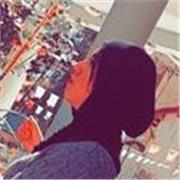 Soy una persona con un gran desarrollo personal, sé transmitir liderazgo y crecimiento emocional